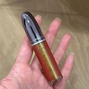 MAC Grand Illusion Liquid Lipcolour - Let’s Rock (Discontinued)